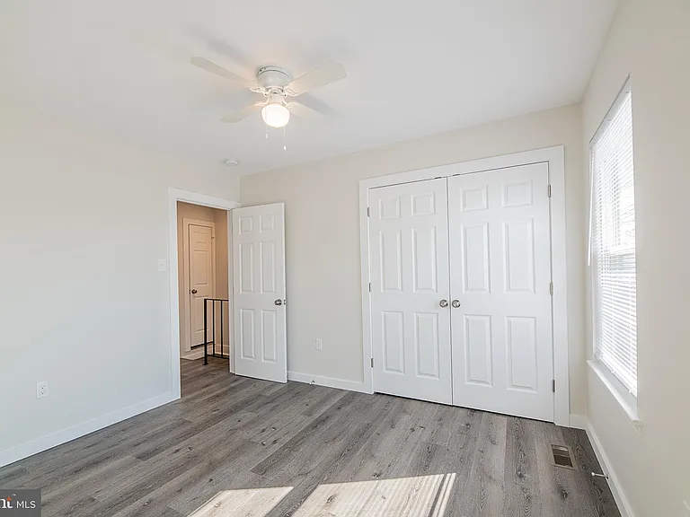 525 Gray Ave #2 — Photo 28
