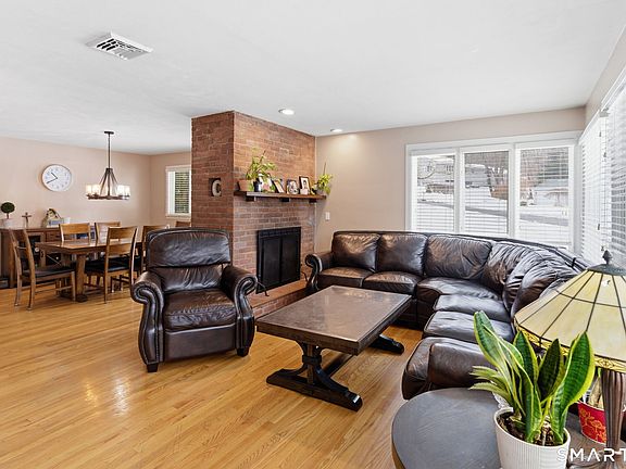 3rd image of 45 Walnut Street