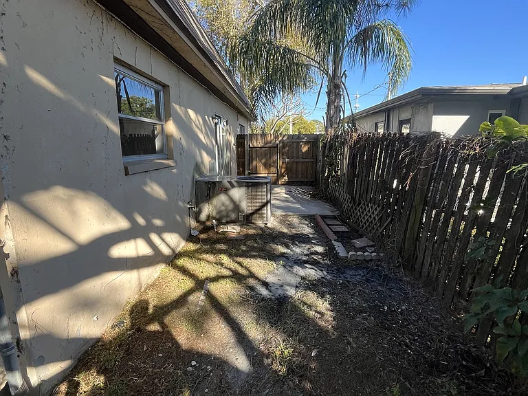 1128 W Lotus Dr — Photo 8