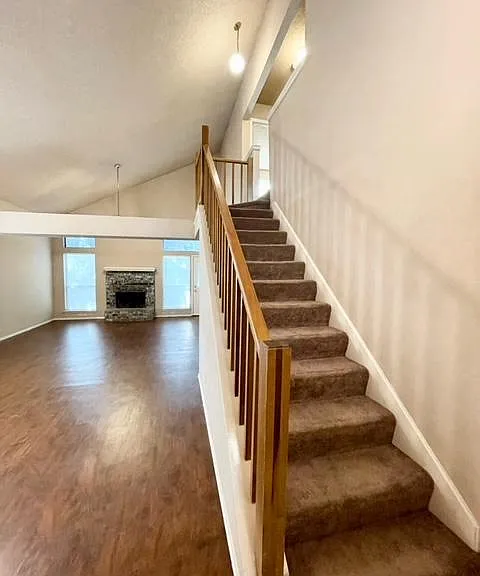 6404 Tempest Dr — Photo 5