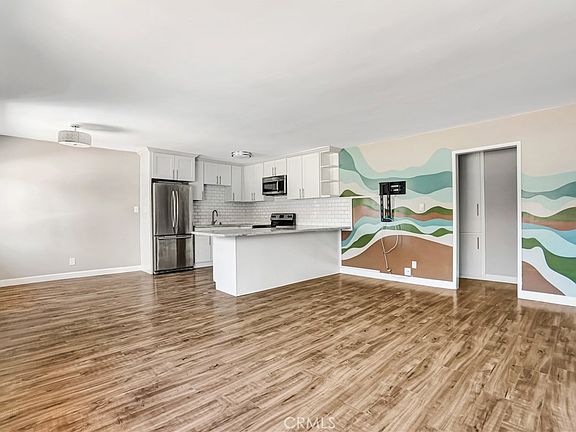 2nd image of 6520 Shirley Ave Unit 14
