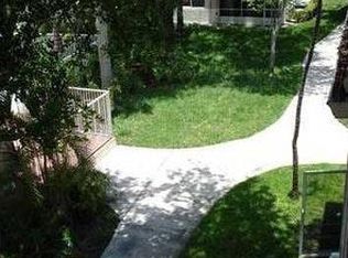 8200 NW 24th St, Coral Springs, FL 33065