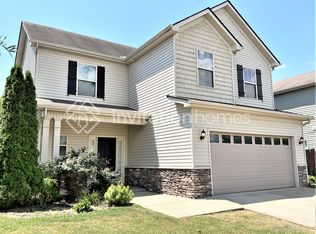 1818 Warmingfield Dr, Murfreesboro, TN 37127