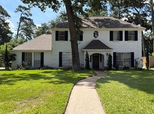 711 Lodgehill Ln, Houston, TX 77090