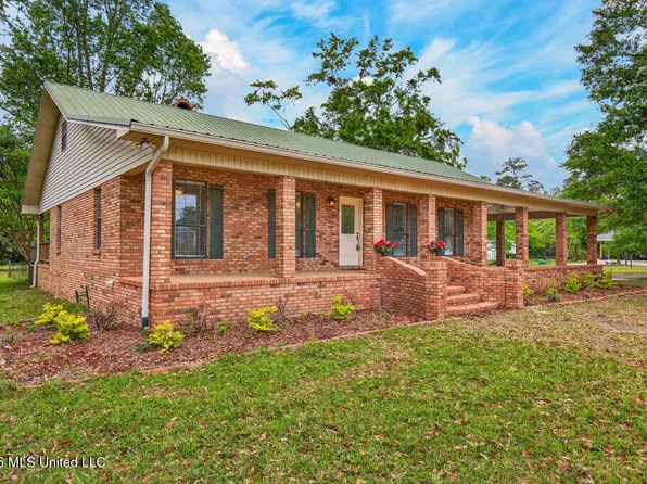 3402 Stephen Earl, Ocean Springs, MS 39565