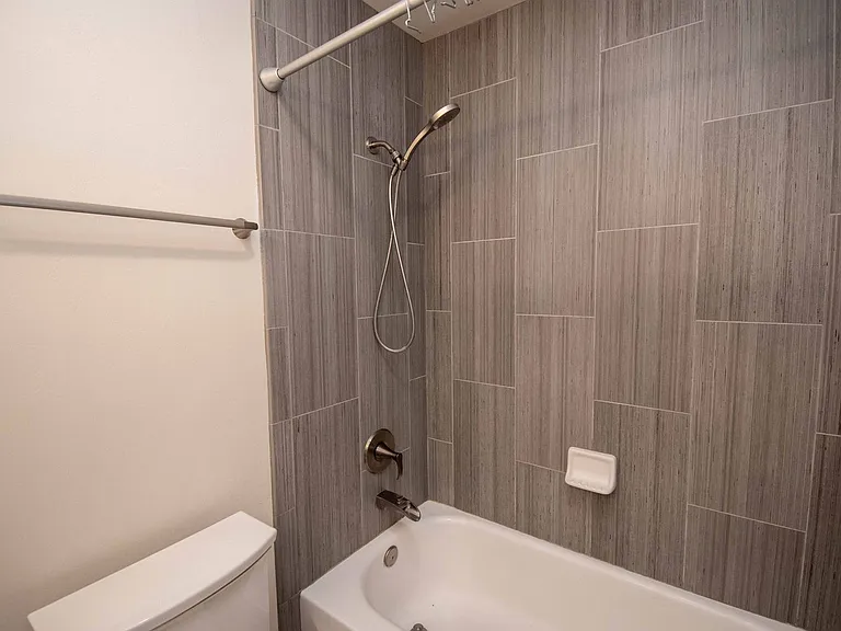 3744 Pershing Ave #4 — Photo 10