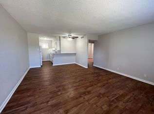 201 S Kaysie St #KAY0124, Angleton, TX 77515