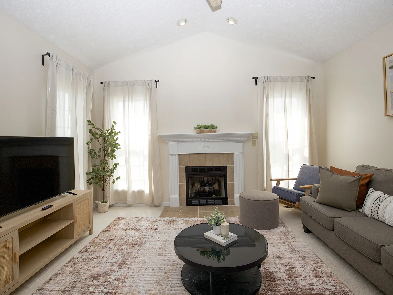 31 Scranton Ct — Photo 4
