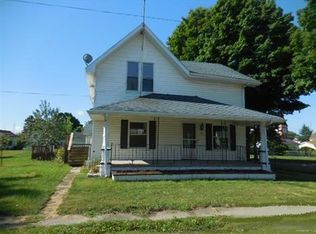 202 E 9th St, Rochester, IN 46975