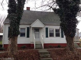 4360 Farris Rd, Winston Salem, NC 27127