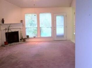 1816 English Colony Dr, La Place, LA 70068