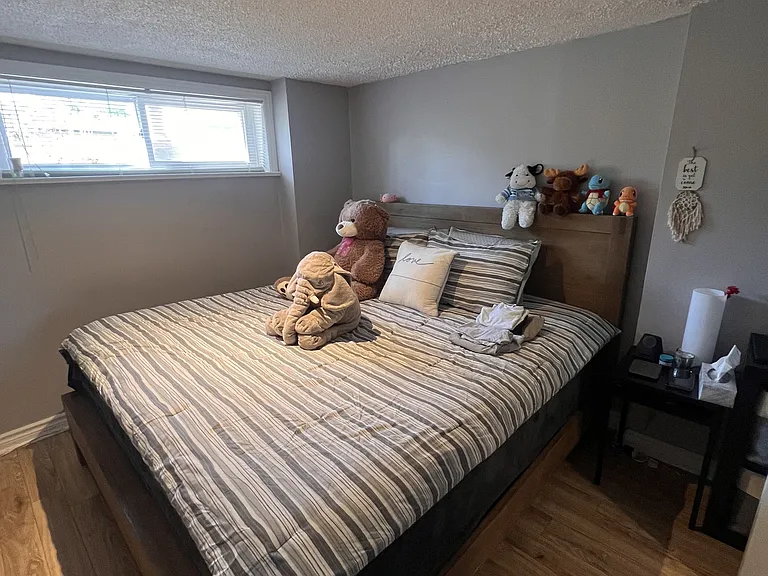 16 Langholm Dr #2 — Photo 8
