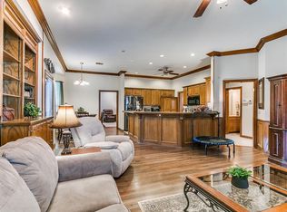 10812 Quail Run Rd, Oklahoma City, OK 73150