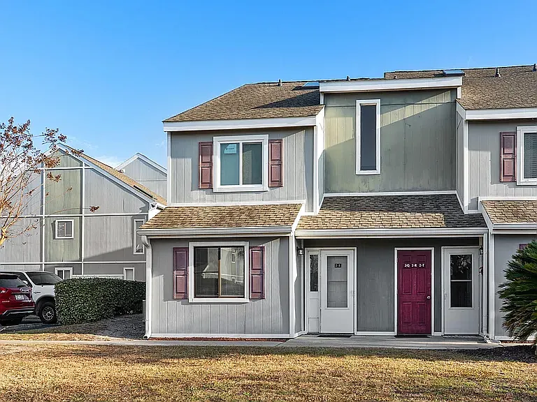 1850 Colony Dr #2S — Photo 3