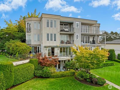 111 Lake Avenue W #102, Kirkland, WA, 98033