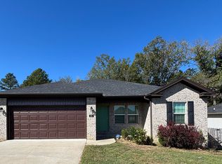 101 Sparrow Rd, Jacksonville, AR 72076