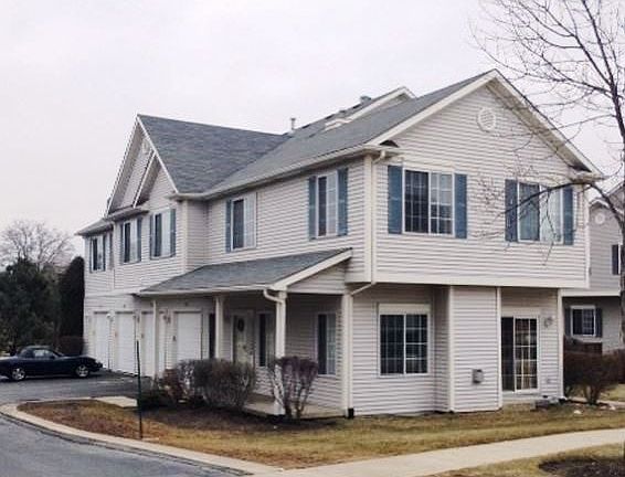 2nd image of 1094 Castleshire Dr #1094