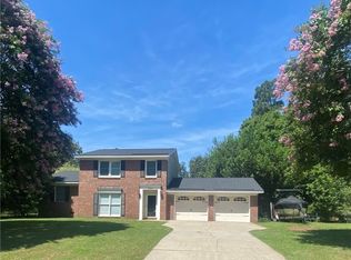 3294 Yarmouth Dr, Fayetteville, NC 28306