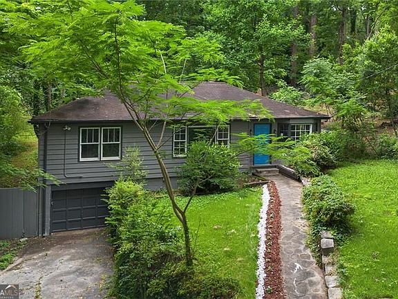 2nd image of 4445 Woodhaven Dr
