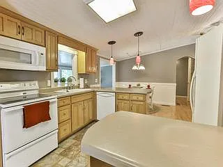 127 Tower Ln #1 — Photo 5