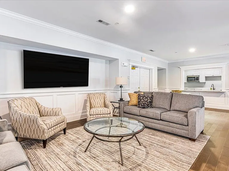 North Pointe Apartments — Photo 42