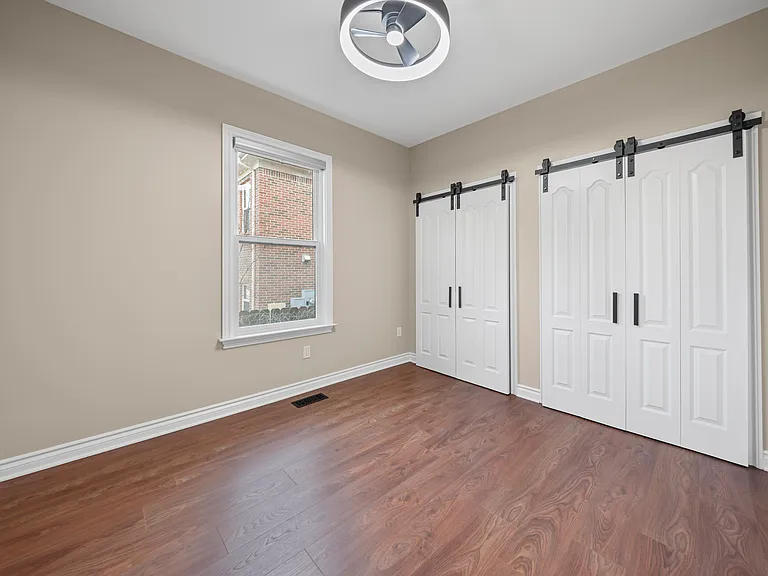 647 E Kirby St #2 — Photo 19