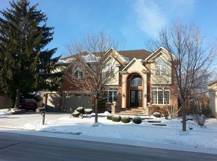 1040 Alder Ln, Naperville, IL