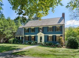 17 Glenoe Rd, Brookline, MA 02467