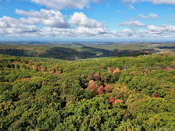 3rd image of 400 Mercer Mountain Road