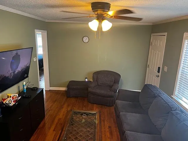 6739 Roe Ave — Photo 24