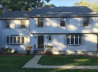 10 Dodier Ct, Merrimack, NH 03054