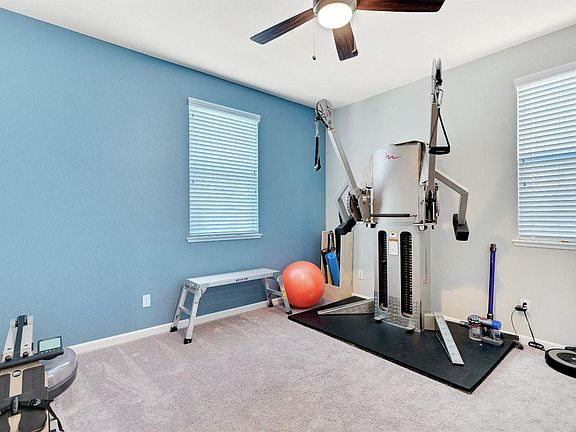 4th image of 3073 Southington Way