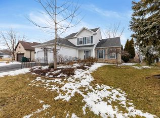 74 N Brittany Ln, Hainesville, IL 60030