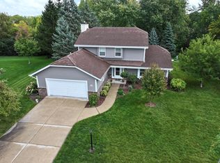 W157N10422 Fieldstone Pass, Germantown, WI 53022