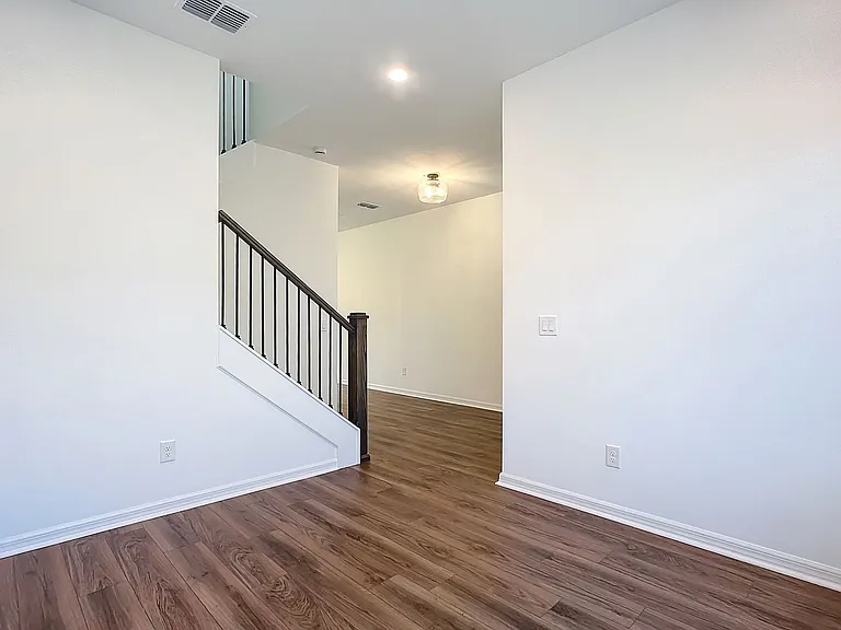 1469 Arbor Hill Dr — Photo 7