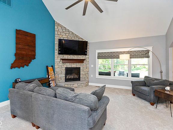 4th image of 7628 Spring Ridge Way
