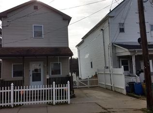 660 Fayette St, Washington, PA 15301