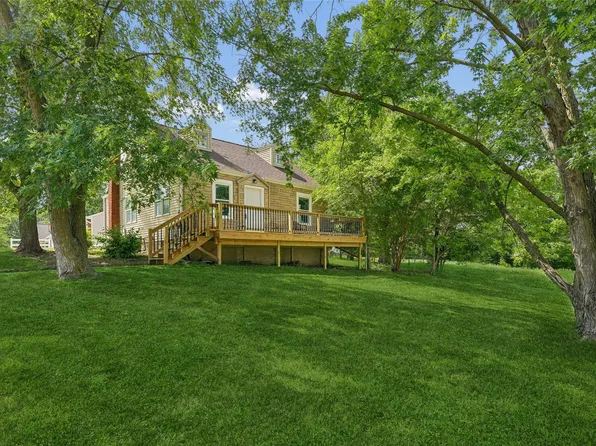2906 Merle Hay Rd, Des Moines, IA 50310
