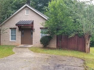 101 Landon Ln, Hattiesburg, MS 39401