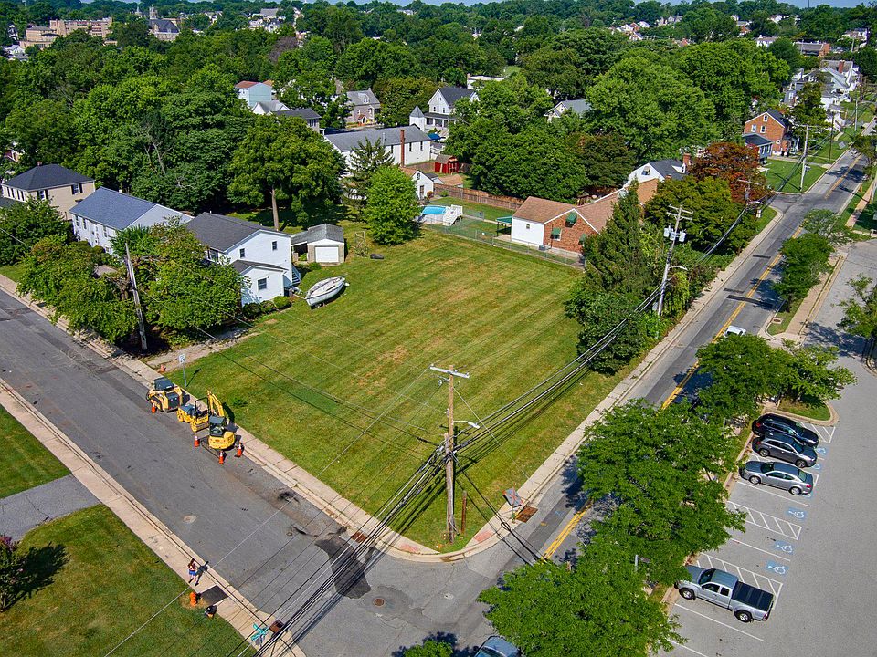 1st image of 4311 Fullerton Ave