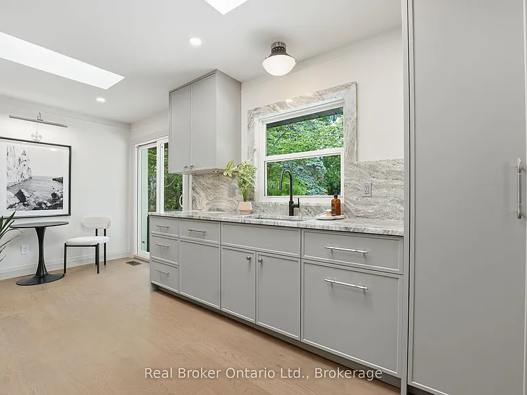571 Leonard Ct — Photo 15