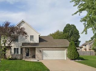 1105 Huntington Dr, Shorewood, IL