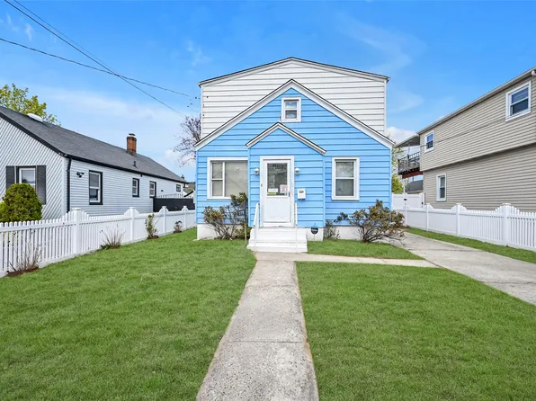 179 Hoffman Avenue, Elmont, NY 11003