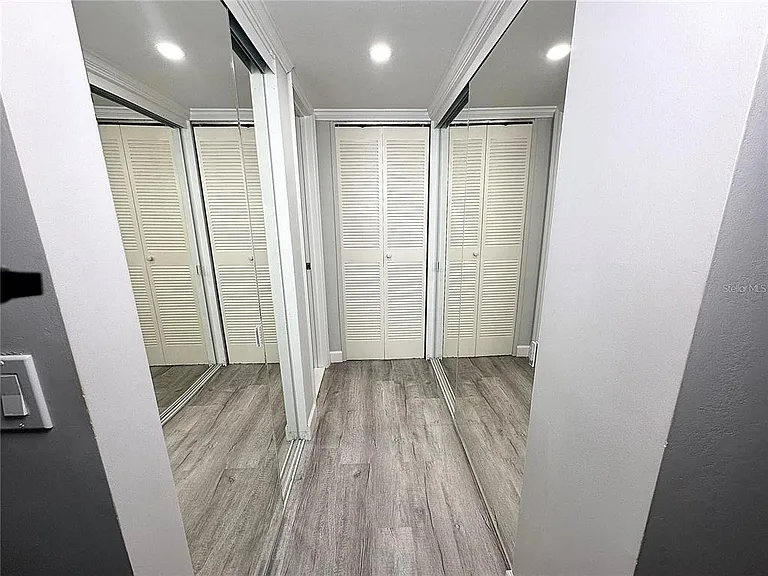 4908 38th Way S #401 — Photo 11