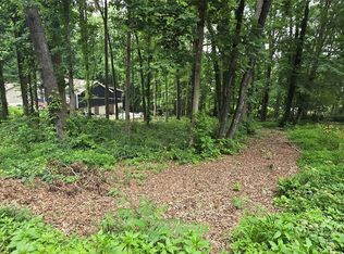 1520 Holly Ct NW, Lenoir, NC 28645