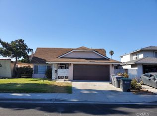 1223 E Helmick St, Carson, CA 90746