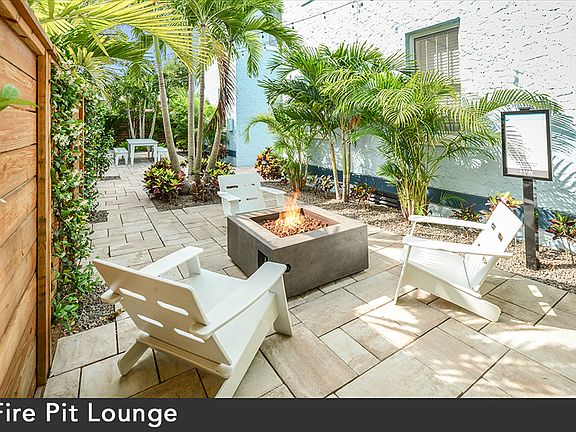 2nd image of 1308 S De Soto Ave APT 5