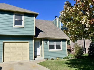3622 W 10th St, Lawrence, KS 66049