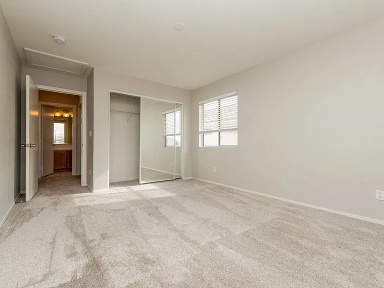 5044 Drifting Creek Ave — Photo 13