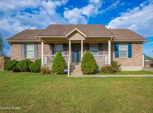 191 Oak Grove Blvd, Shepherdsville, KY 40165